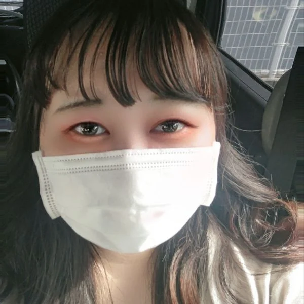 本日17時から出勤しております。
