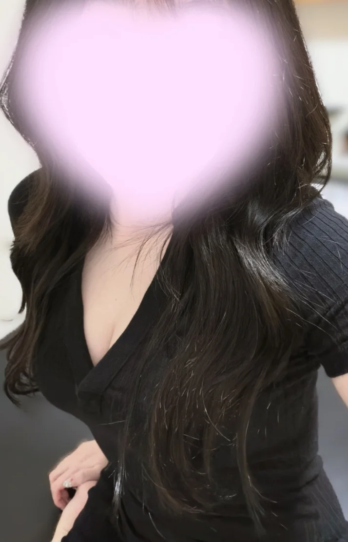 13時から出勤してます‧˚꒰🌙୭ ˚.