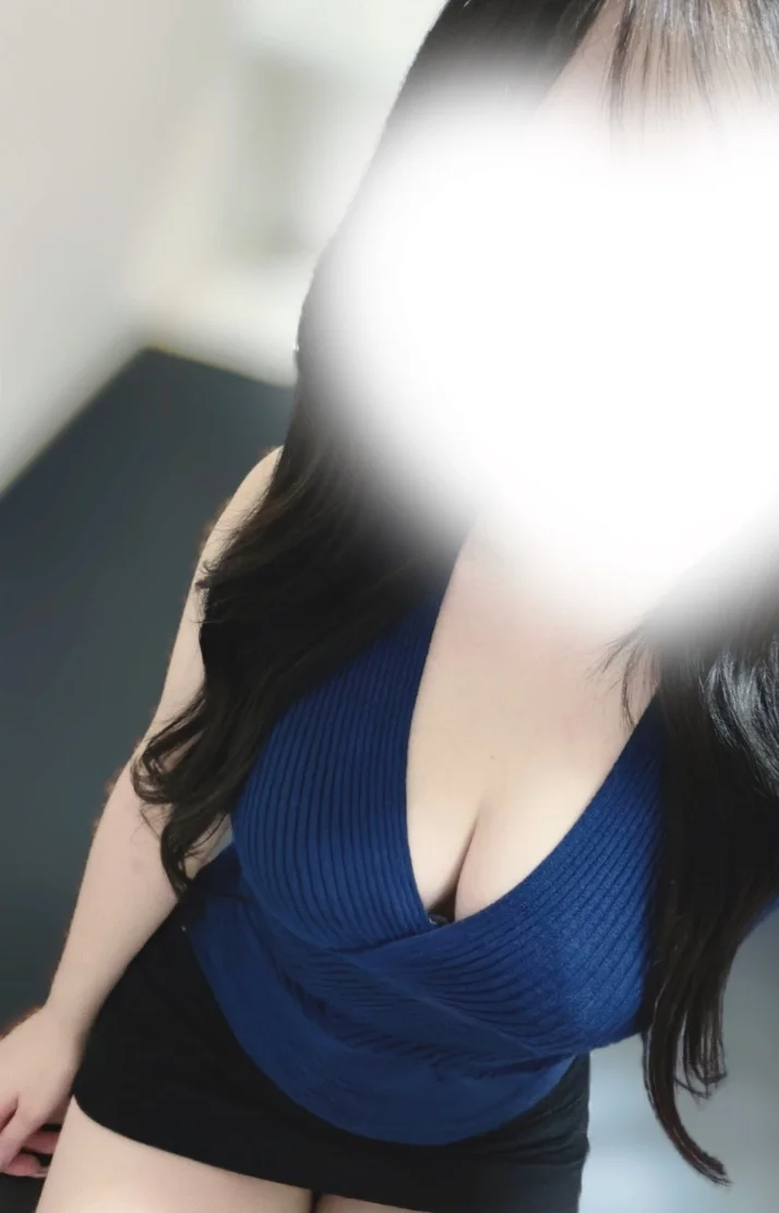 13時から出勤してます ‧˚꒰🌙୭ ˚.