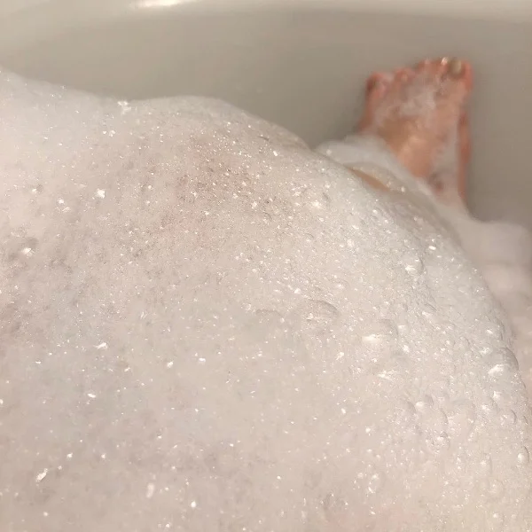 くも   ゆり