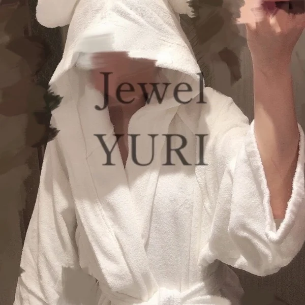 。・*・:≡( ε:) ビヨーン ゆり