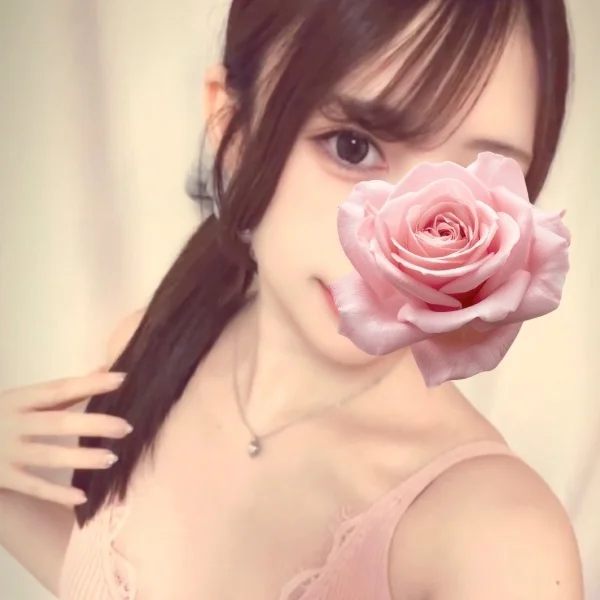 初めまして、なぎです🎶