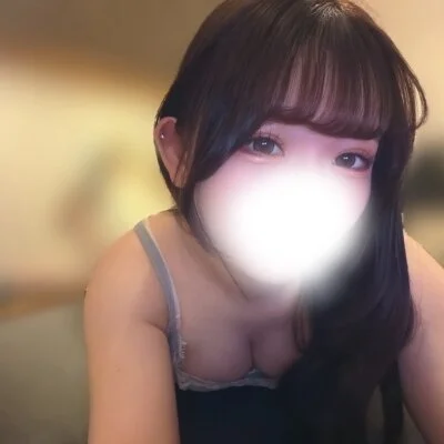 【贅沢美少女降臨❤︎】ひな、本日から出勤です💝💝