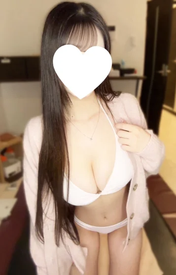 新人・まな