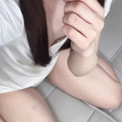 白シャツと彼女「しろかの」
