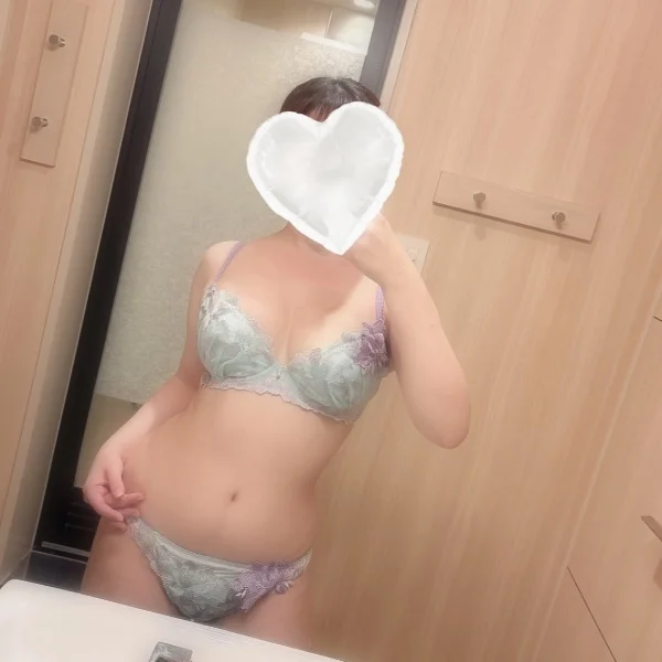 8/21(金) 24時〜 100分のお兄さん