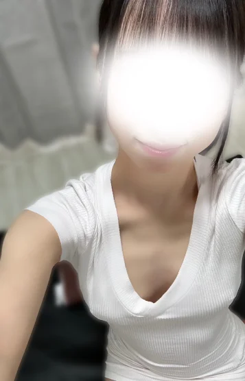 椿　ひより