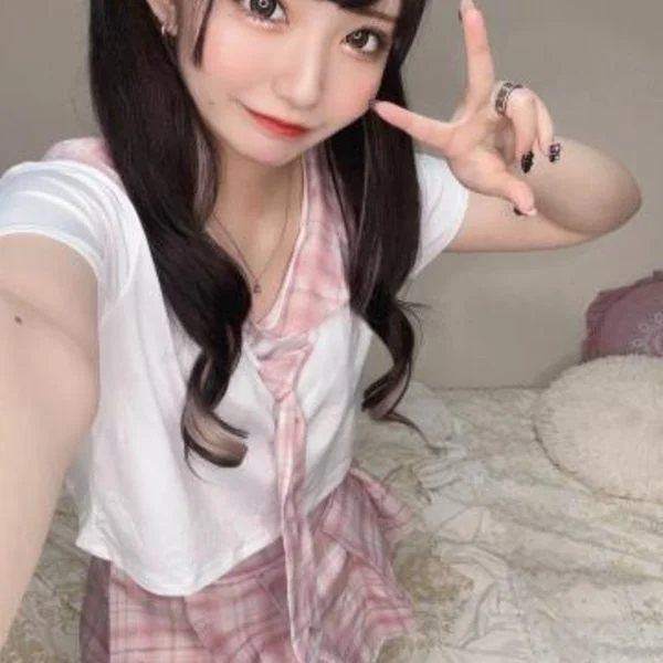 眠れない月曜、ひよりに逃げてきて♡