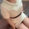 ひ　な