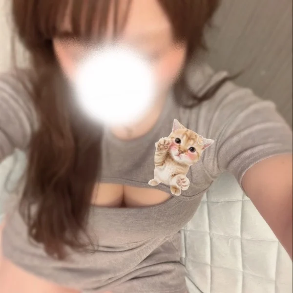 出勤してまーす♡