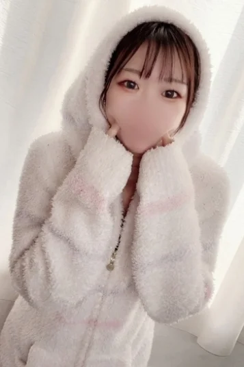 愛瀬みゆ