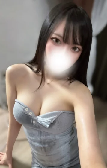 夜桜　るい