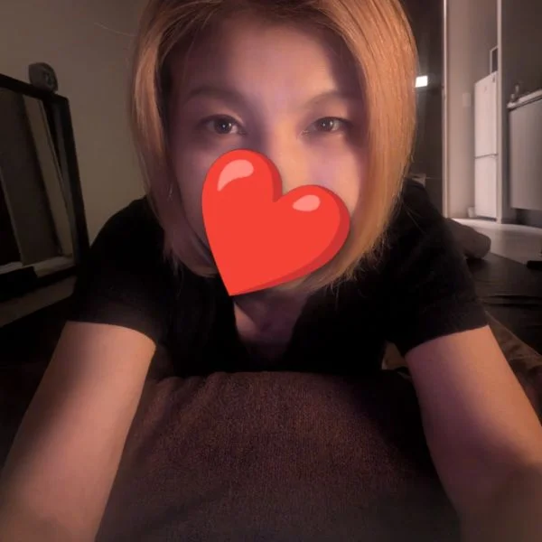 本日23時まで出勤してます