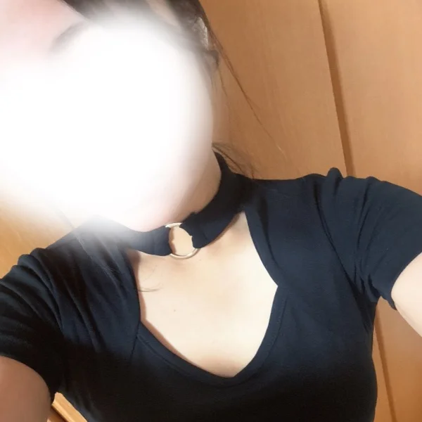 本日18時半から出勤です🐰