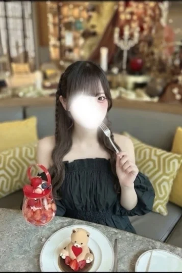 如月 ゆいな