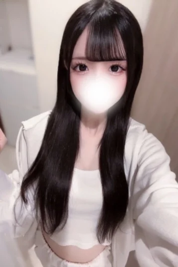 水瀬ななみ