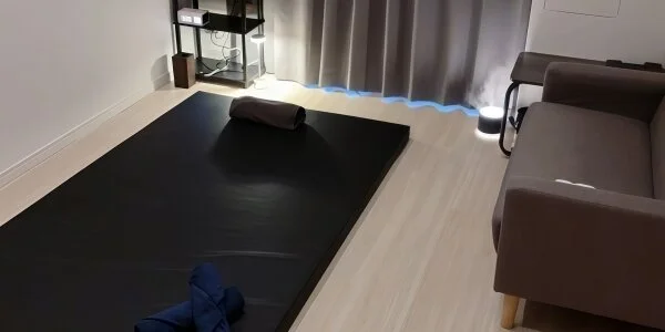 JJ新宿の待機室写真