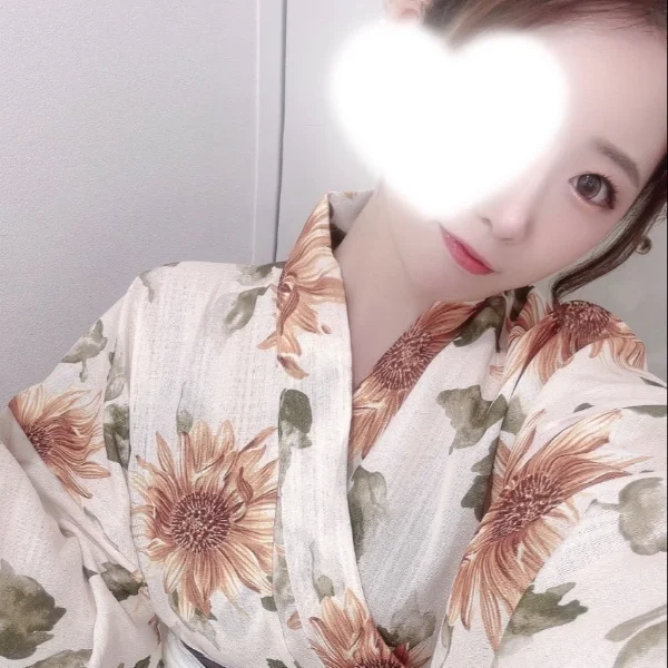 出勤しました💕初💋目出し🫣