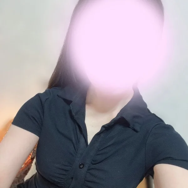 11:00~16:00まで出勤してます!