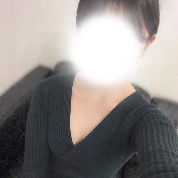 10:00〜出勤してます！