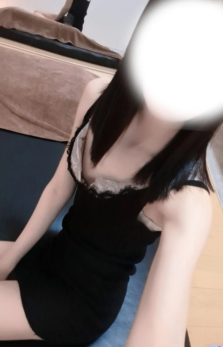 はじめまして(=・ω・）ノ