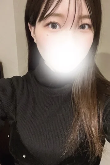 栗栖そら