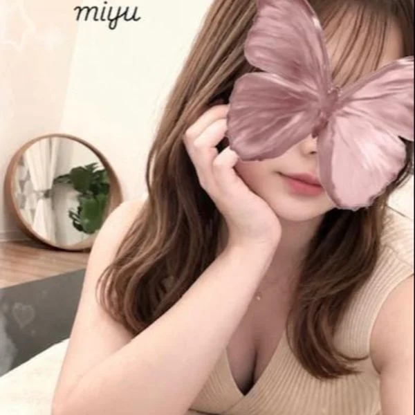 本日15：00～21：30まで出勤してます🦋
