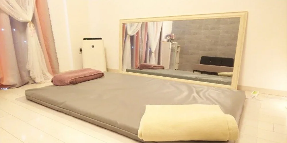 1919⭐️鼠径部琳派専門店 ⭐️可愛いビキニ店の施術室写真