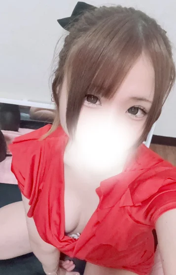 柚木 りあ