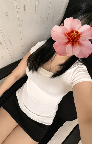 璃埜(りの)