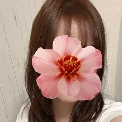 美白で小柄✨可愛らしいゆまちゃん本日時...