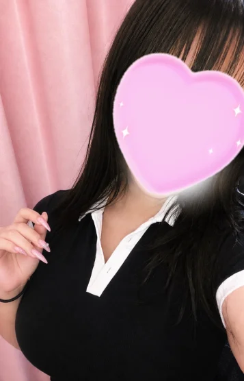 新人ゆいな