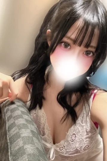 塩崎あむ