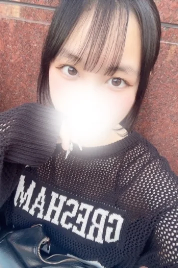 真田えれな