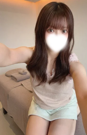 桃瀬 くるみ