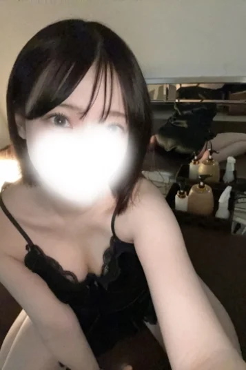 水瀬 ひな