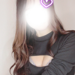 【緊急出勤速報！】ゆなさん本日出勤！