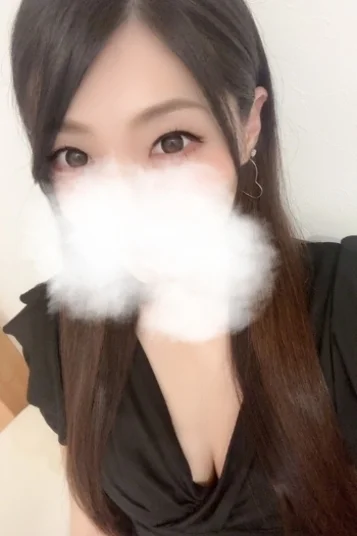 中島　りあ