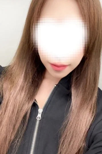 ももな