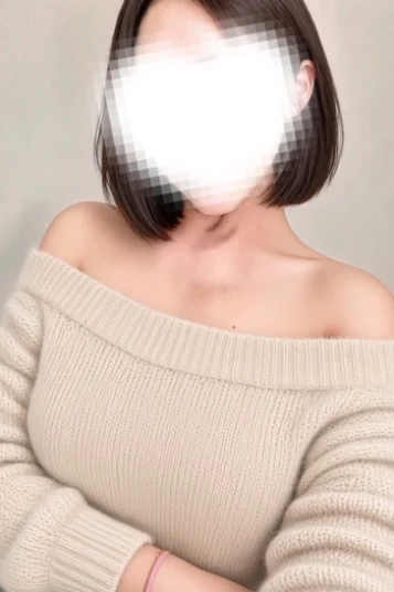 ももな
