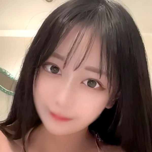 私と一緒に遊ぶの？遊ばないの？！ 1