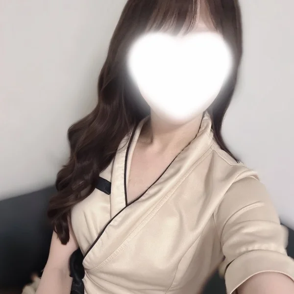 本日12:00〜18:00🤍