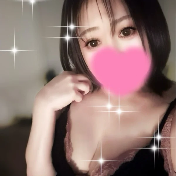 本日13時-22時で居ります(*.ˬ.)"お待ちしてます❤️