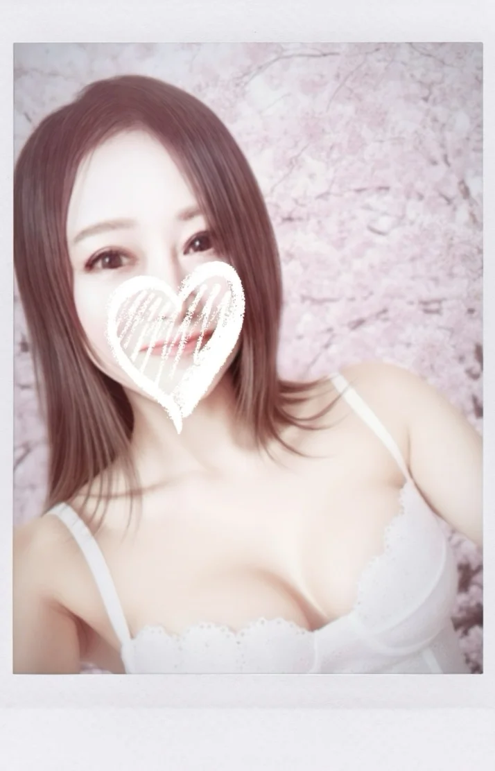 いつもありがとうございます☺️本日出勤してます🙇🏻‍♀️