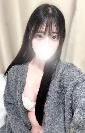 織田 詩音