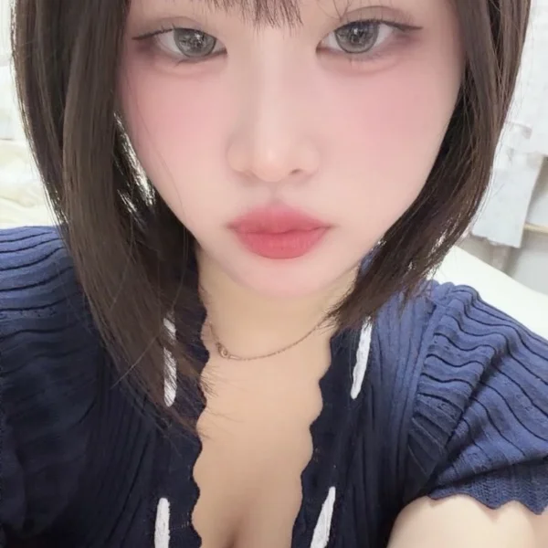 出勤してるよー😚