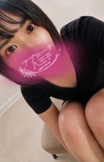 川島まき