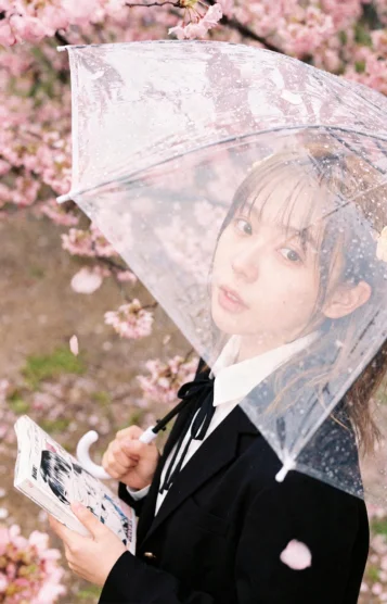星川透子