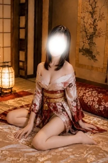 瀬名　彩加