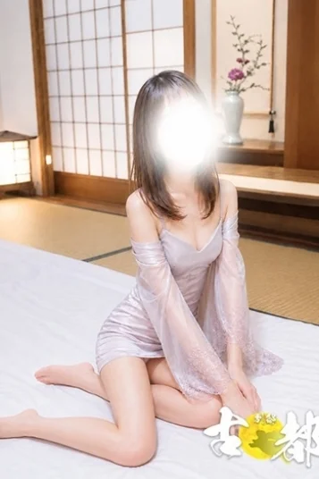 瀬名　彩加